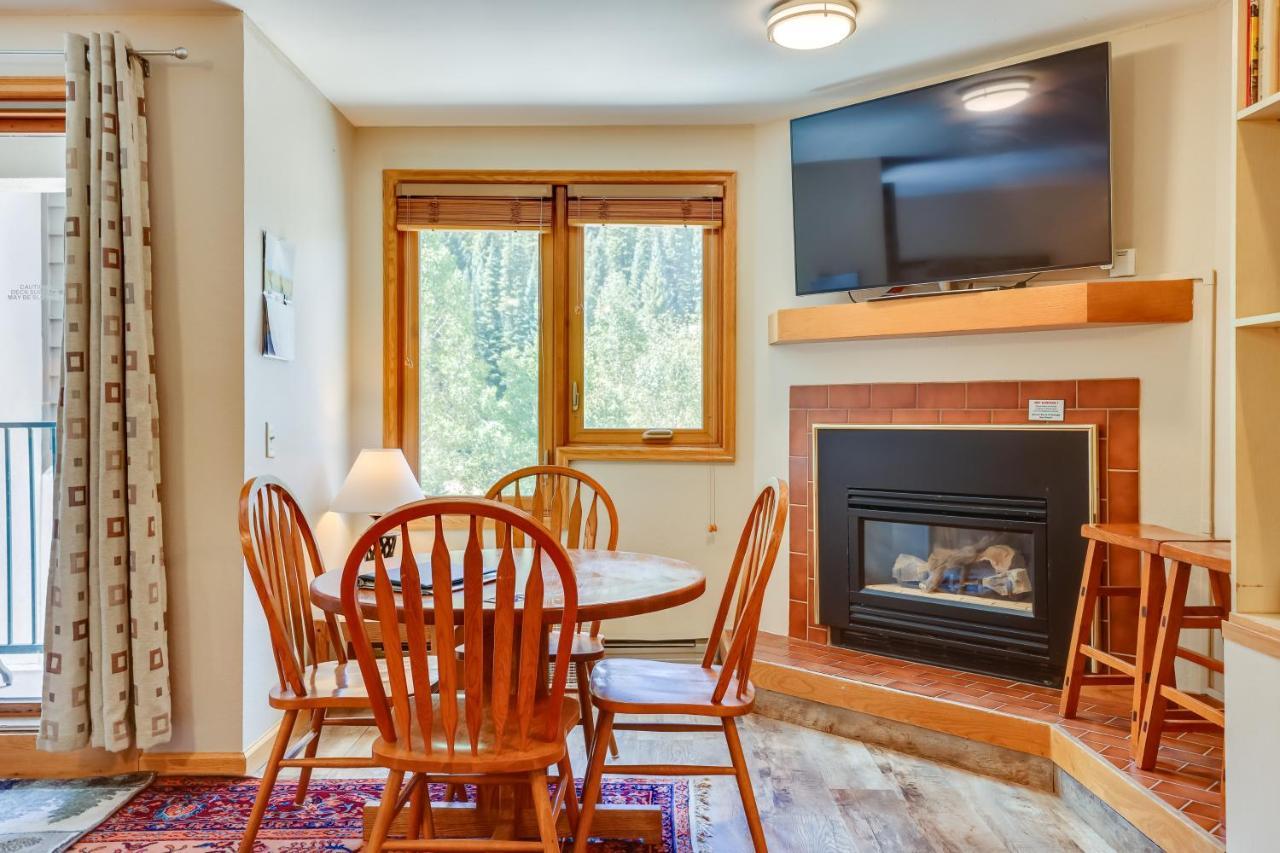 Ski-Inandski-Out Retreat With Iron Horse Pool Access! 冬季公园 外观 照片